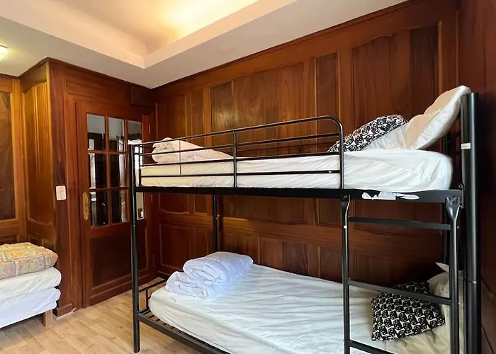 Quartier Pieton. T3 65m2. 2 Chambres. 5 Personnes. Апартаменты Котре